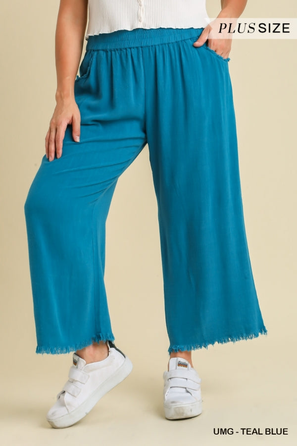 Womens and Plus size Linen Blend Side Tiered Elastic Waist Wide Leg Pants  with Pockets and Frayed Hem in BLACK