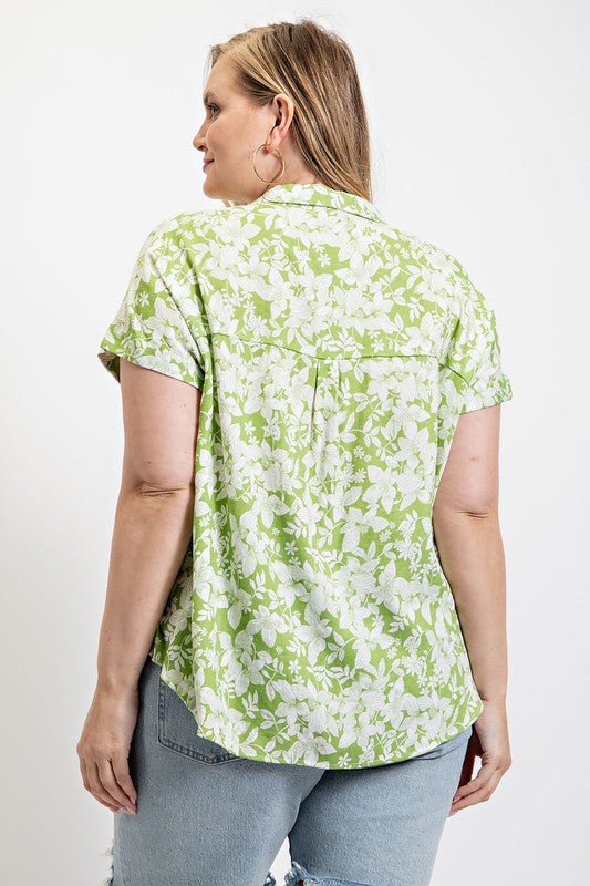 PLUS SIZE Floral Printed Half Button Popover Top