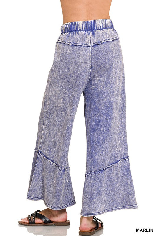 Womens Exposed seam flare hem pant in marlin