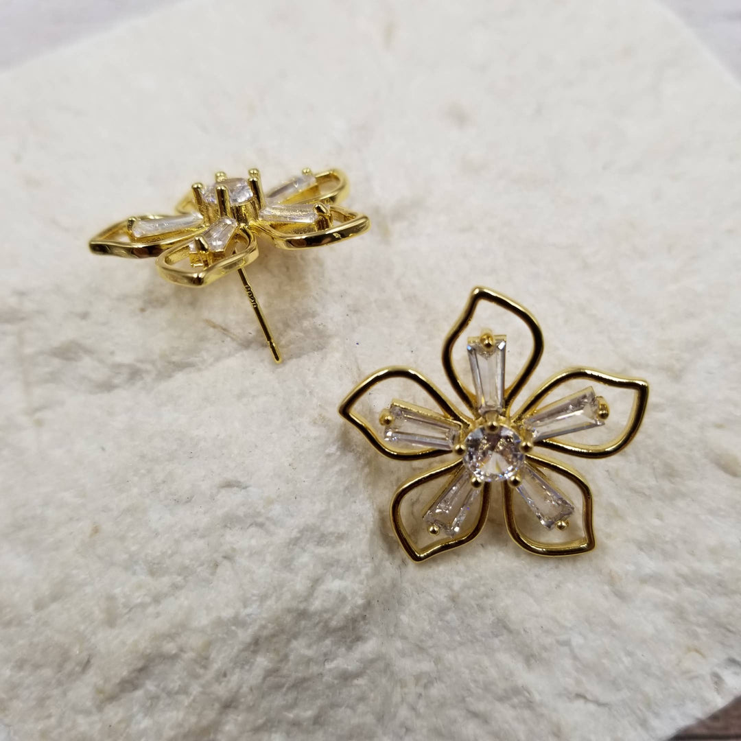 Zircon Gem Flower Earrings