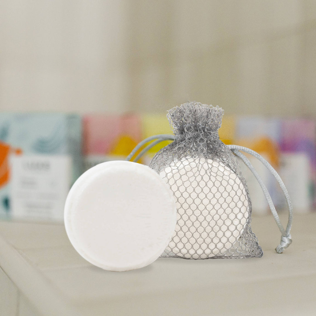 Cait + Co - Luxe Peppermint + Lemon Shower Steamer Fizzy Bomb