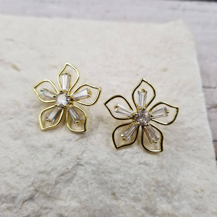 Zircon Gem Flower Earrings